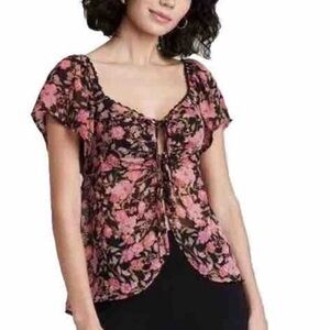 Wild Fable Flutter short sleeve Fly Away Floral Pink and Black Top